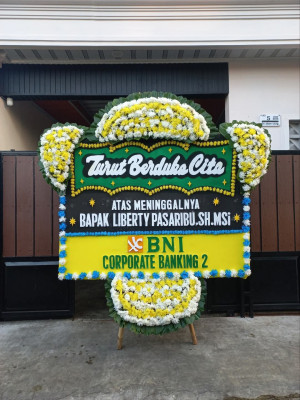 Papan Bunga Duka di Kayan Hulu