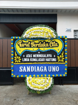 Papan Bunga Duka di Kayan Hulu